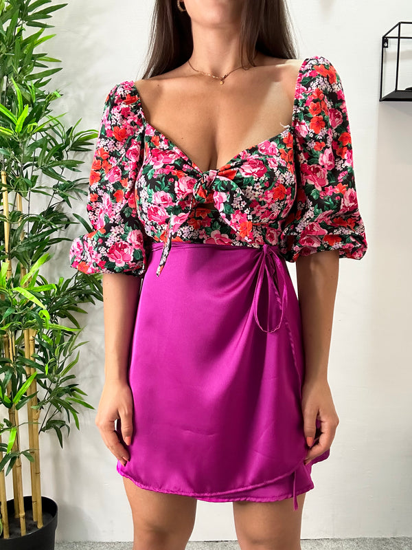 Gonnellina magenta a portafoglio